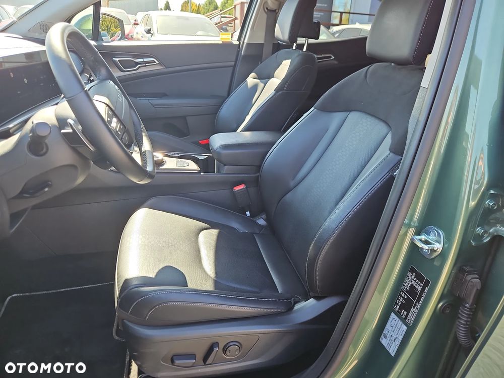 Kia Sportage 1.6 T-GDI MHEV Business Line 4WD DCT - 11