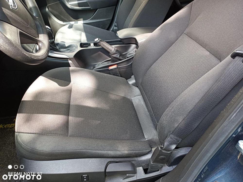 Opel Insignia 1.6 - 4