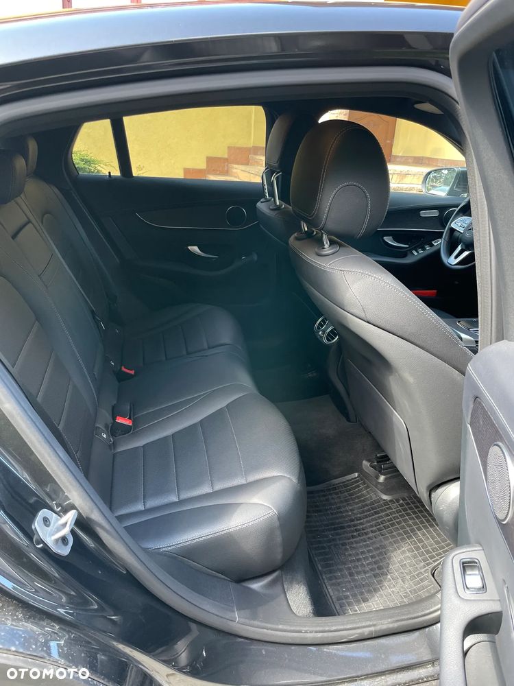 Mercedes-Benz GLC - 9