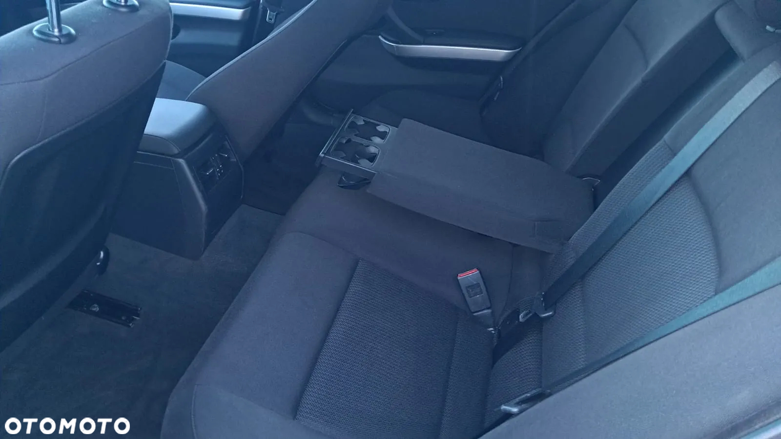 BMW Seria 3 320d - 12