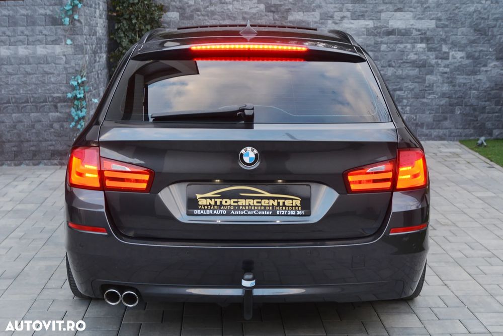 BMW Seria 5 520d Sport-Aut. - 20