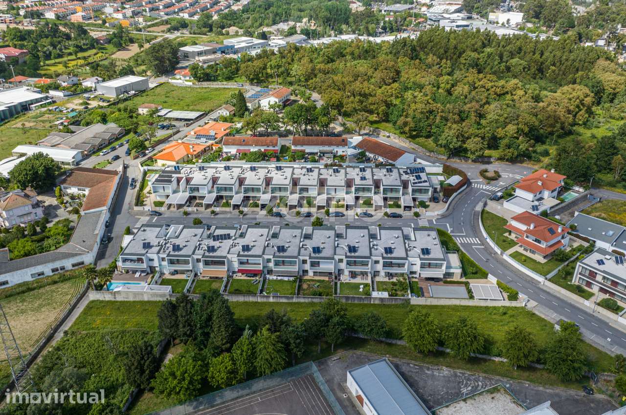 Moradia T5 em Palmeira, Braga - Grande imagem: 5/48