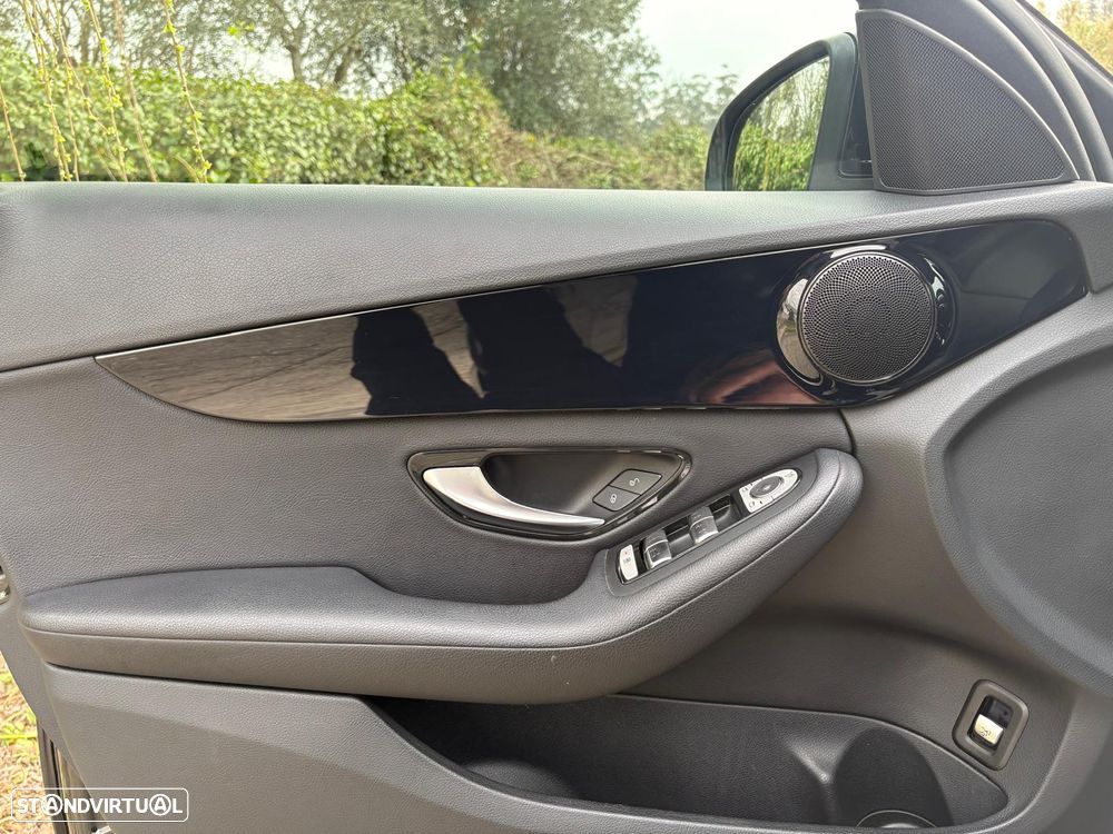 Mercedes-Benz C 180 d - 21