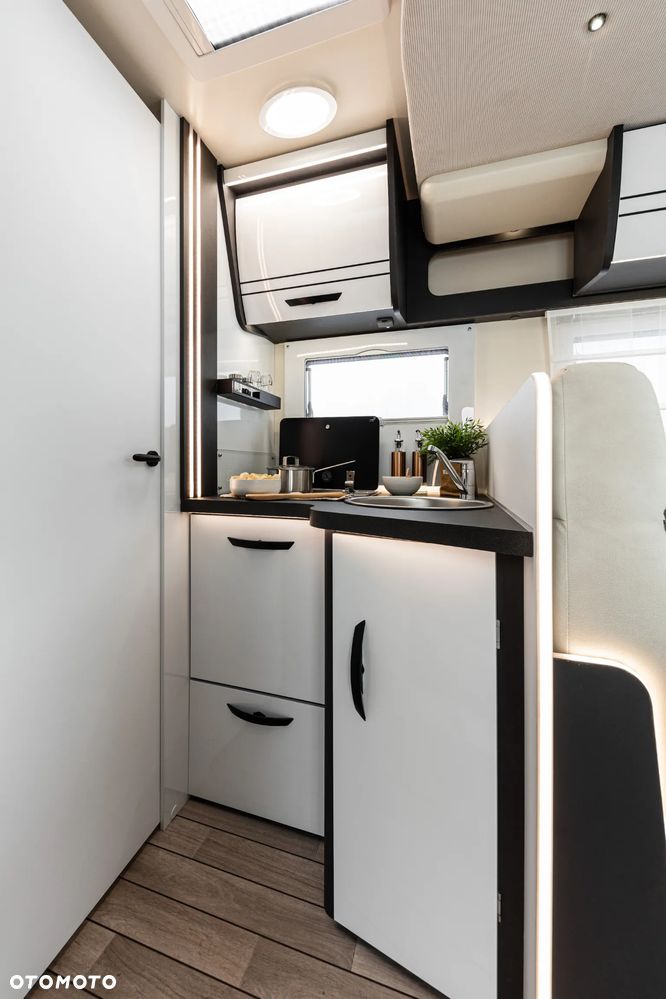 McLOUIS MC4 373 - 5 osobowy - 14