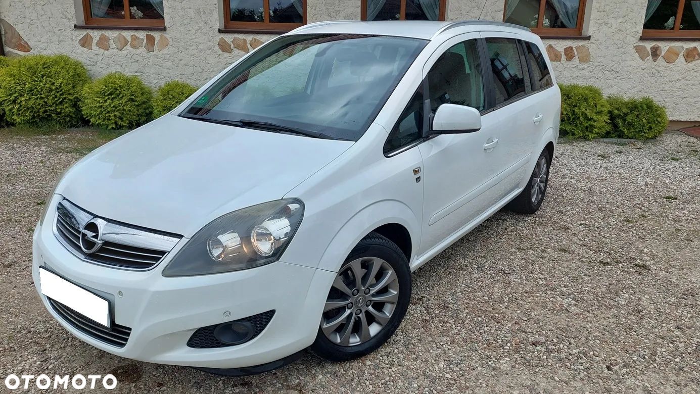 Opel Zafira - 1