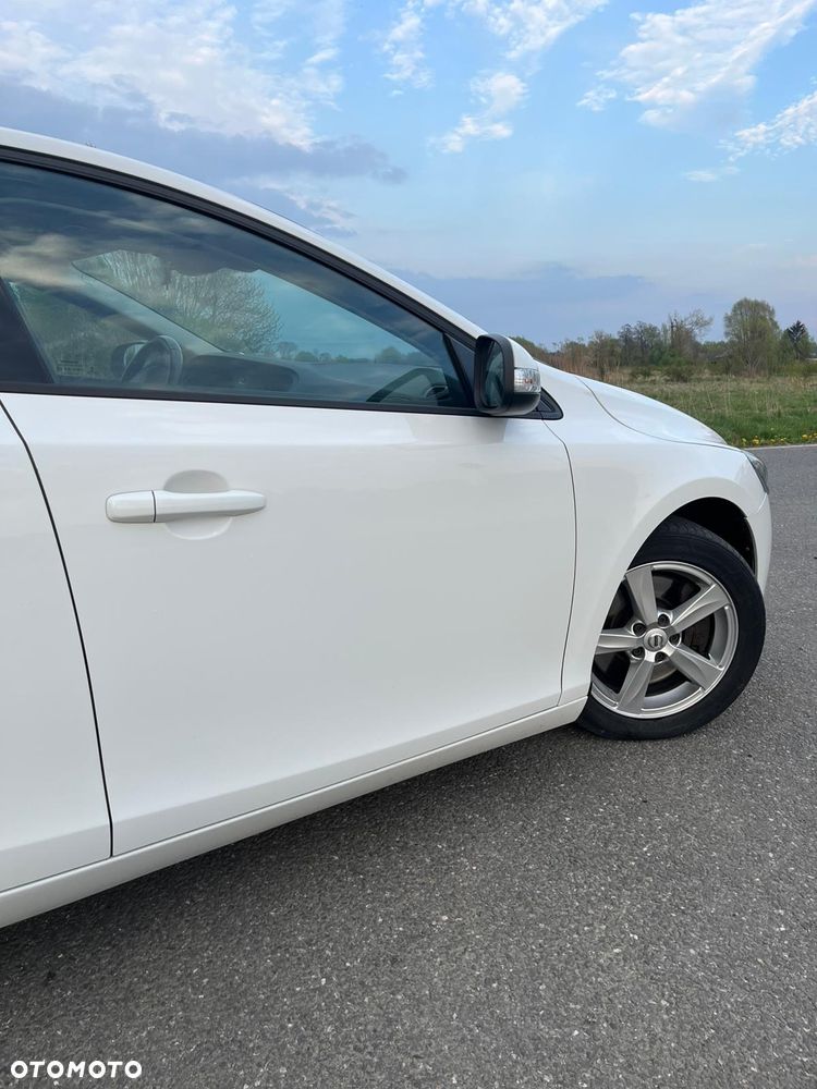 Volvo V40 - 4