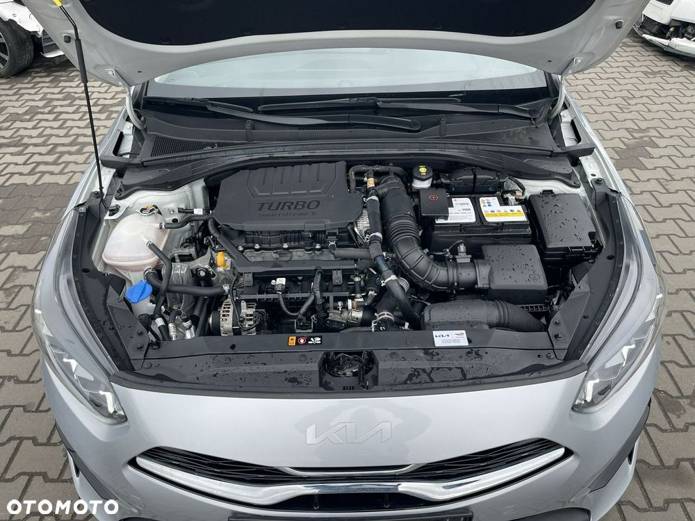 Kia Ceed 1.5 T-GDI DCT7 OPF Spirit - 12