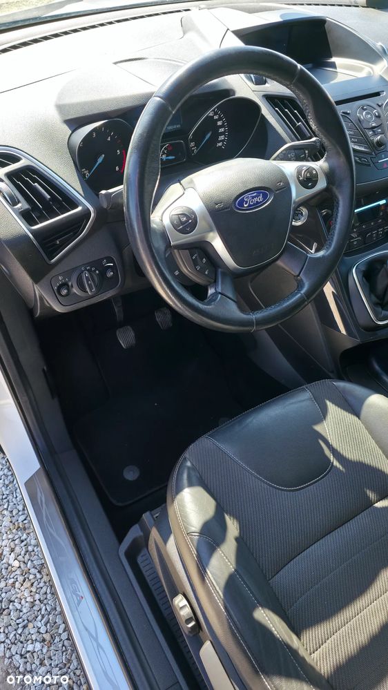 Ford Kuga 2.0 TDCi 4WD Titanium - 9