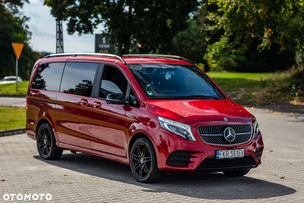 Mercedes-Benz Klasa V - 8