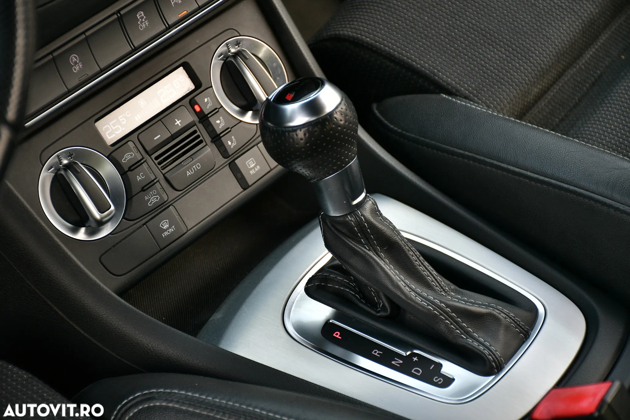 Audi Q3 2.0 TDI Quattro S tronic - 19