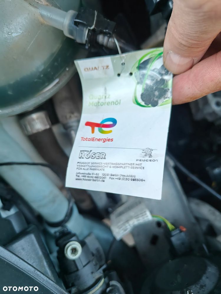 Peugeot 2008 PureTech 110 GPF Stop&Start EAT6 Allure - 9