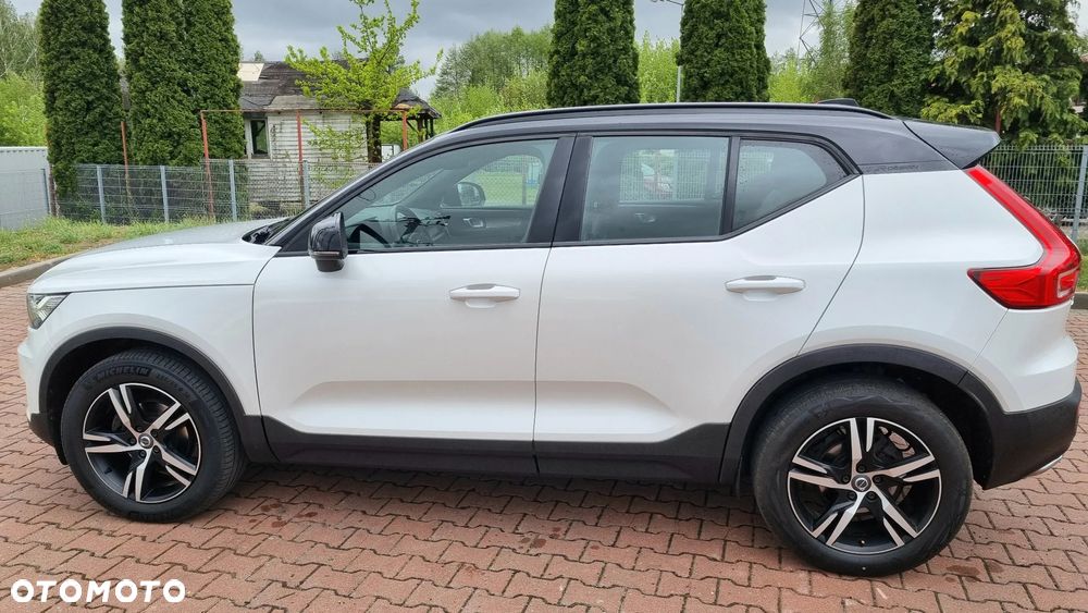 Volvo XC 40 D3 SCR R-Design - 9
