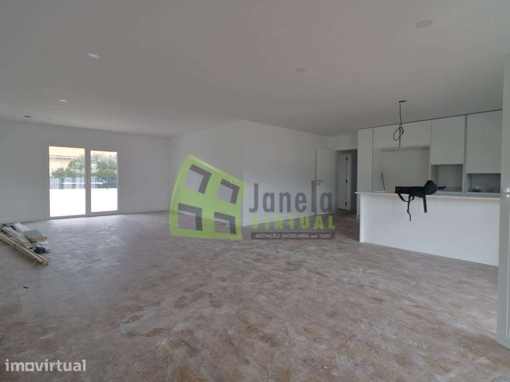 Moradia Isolada Térrea T3 com Piscina - Quinta da Marquesa - Grande imagem: 4/16