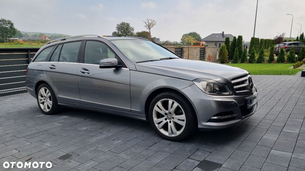 Mercedes-Benz Klasa C 220 CDI 7G-TRONIC Avantgarde Edition - 2