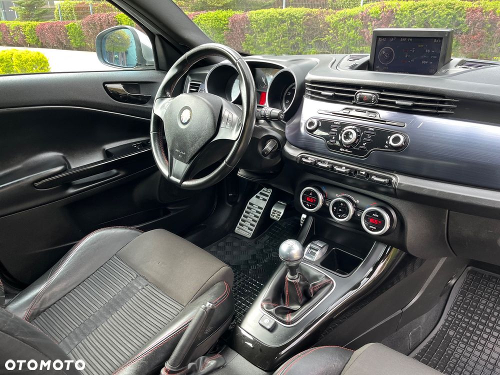 Alfa Romeo Giulietta 1.4 TB 16V Multiair Collezione - 6