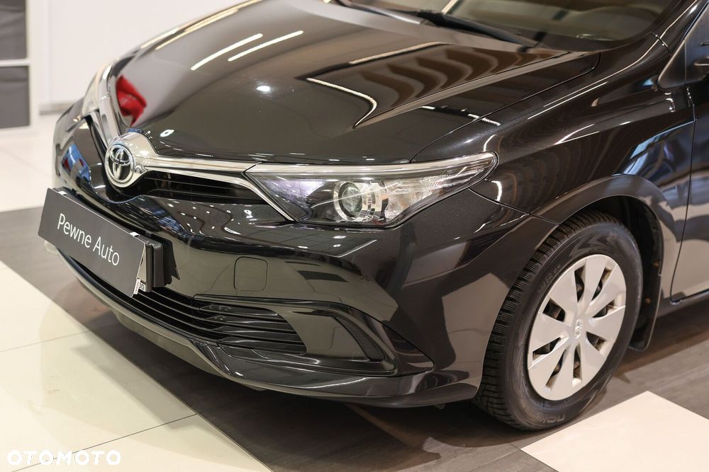 Toyota Auris - 39