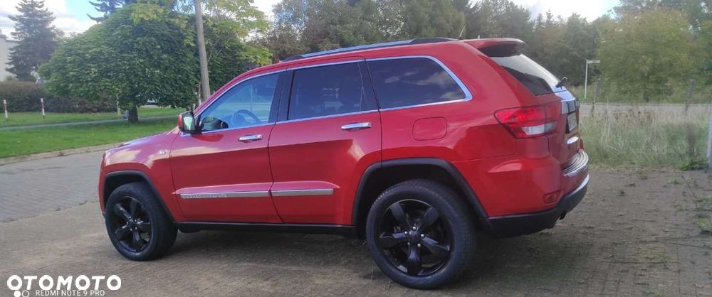 Jeep Grand Cherokee - 16