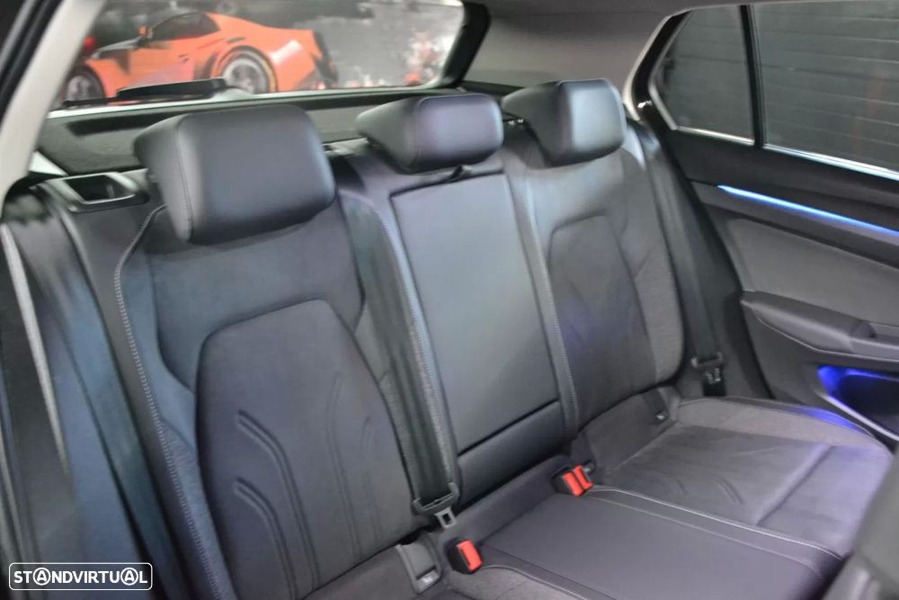 VW Golf 1.5 TSI e-Hybrid Style DSG - 27