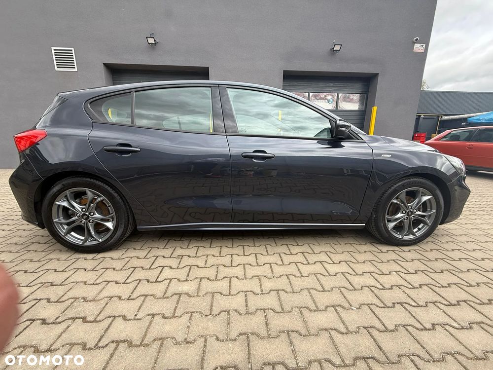 Ford Focus 1.0 EcoBoost ST-Line - 8