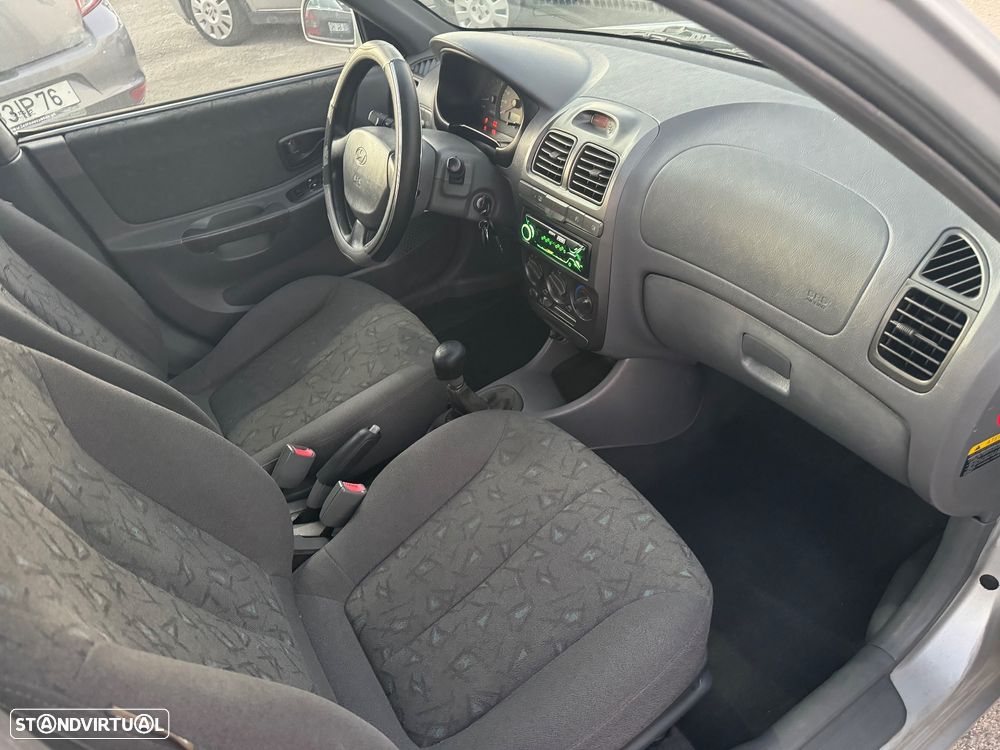 Hyundai Accent 1.5 CRDi World Cup P2 - 19