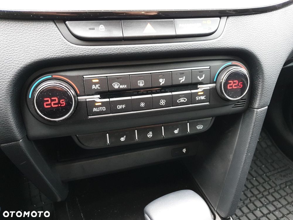 Kia Ceed 1.5 T-GDI L DCT - 20