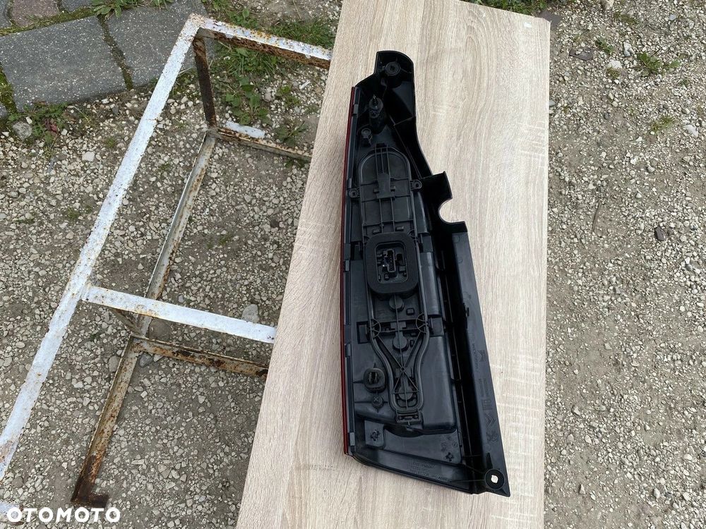 LAMPA TYŁ TYLNA PRAWA OPEL COMBO E CITROEN BERLINGO IV PEUGEOT RIFTER 9820555280 - 5