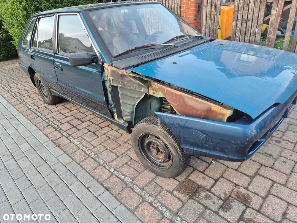 Polonez 1.6 - 9