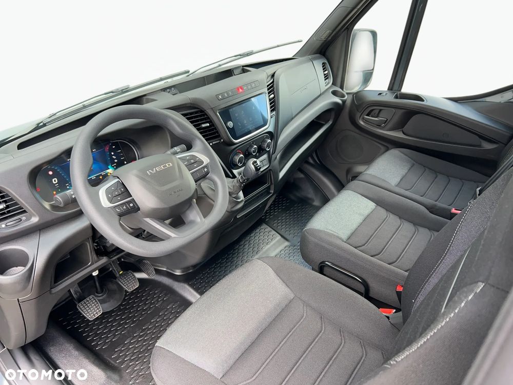 Iveco Daliy L3H2 35S16B V 2.3 Diesel 160KM "dostępny od ręki" - 11