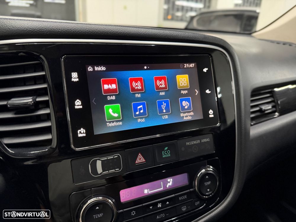 Mitsubishi Outlander 2.2 DI-D Intense+ - 18
