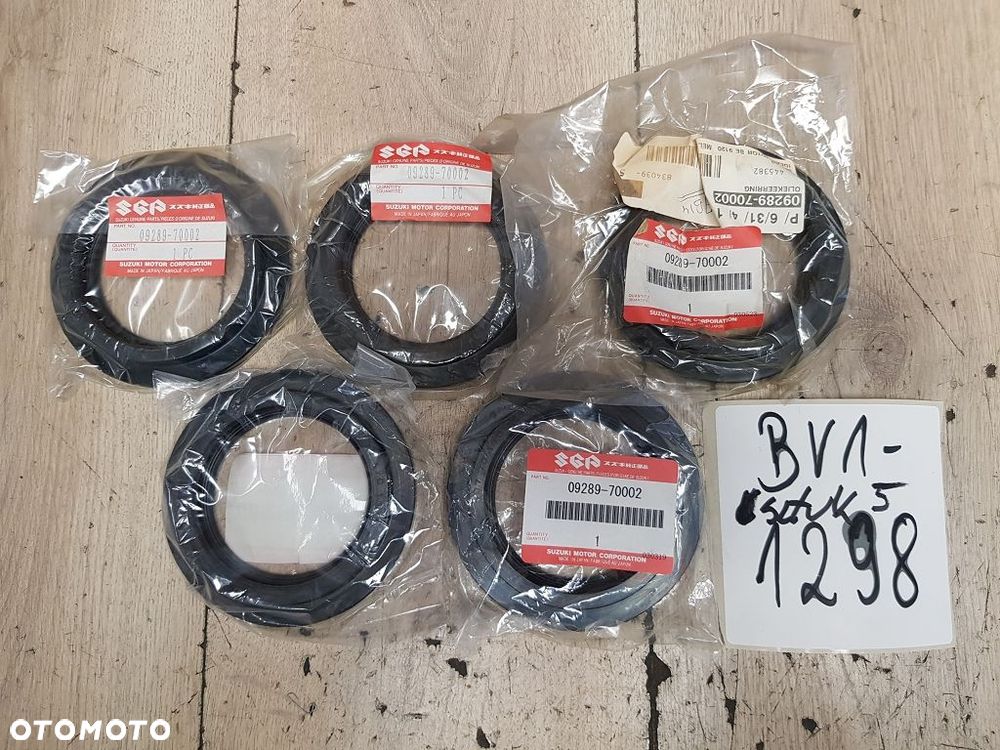 Uszczelniacz dyfra simmering Suzuki VS1400 VL1500 Intruder  09289-70002 - 1