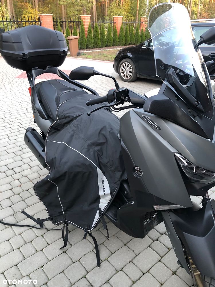 Yamaha X-max - 17