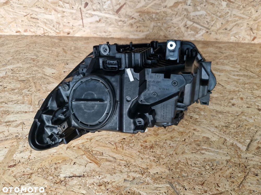 Lampa prawa Bmw F20 F21 - 7