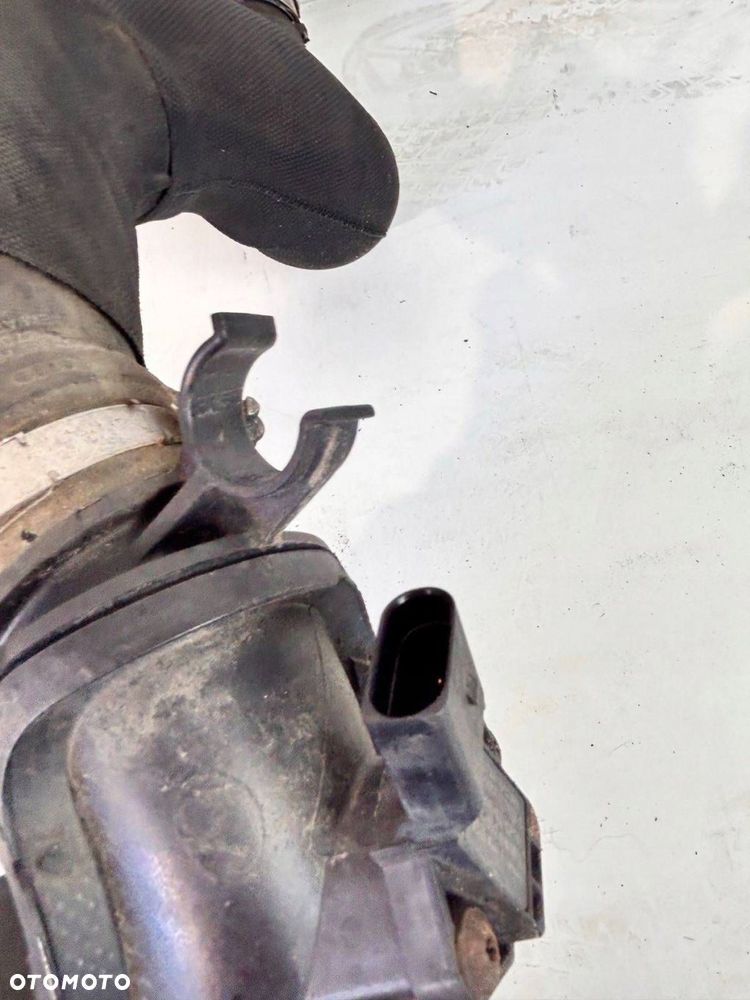 8K0 145 673 AK Wąż / Rura intercoolera CAKA 3.0 TFSI Audi A4 S4 B8 8K 2011 - 7