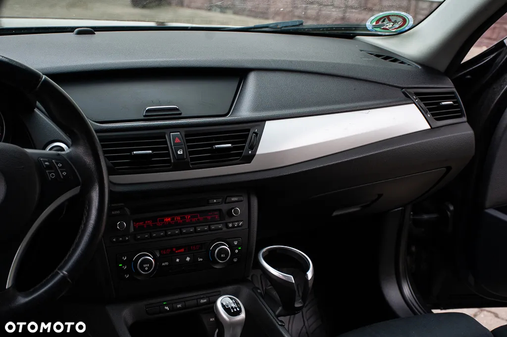 BMW X1 sDrive20d - 31