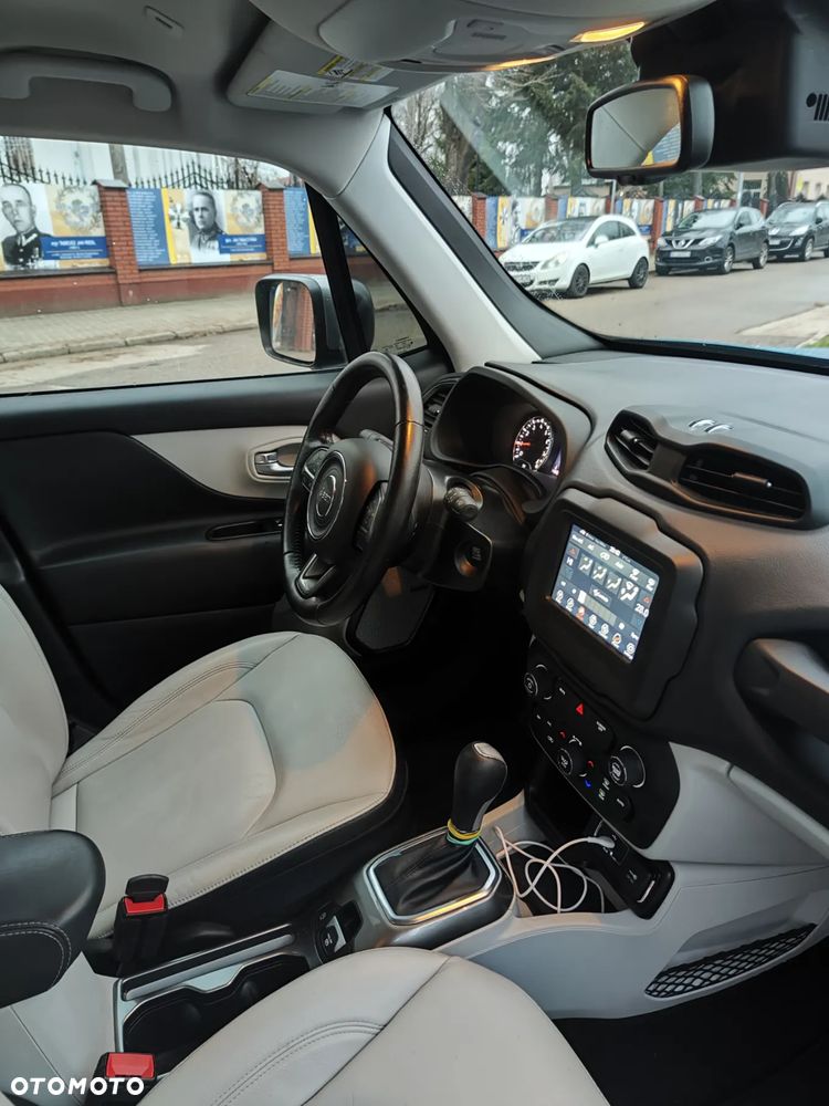 Jeep Renegade - 8