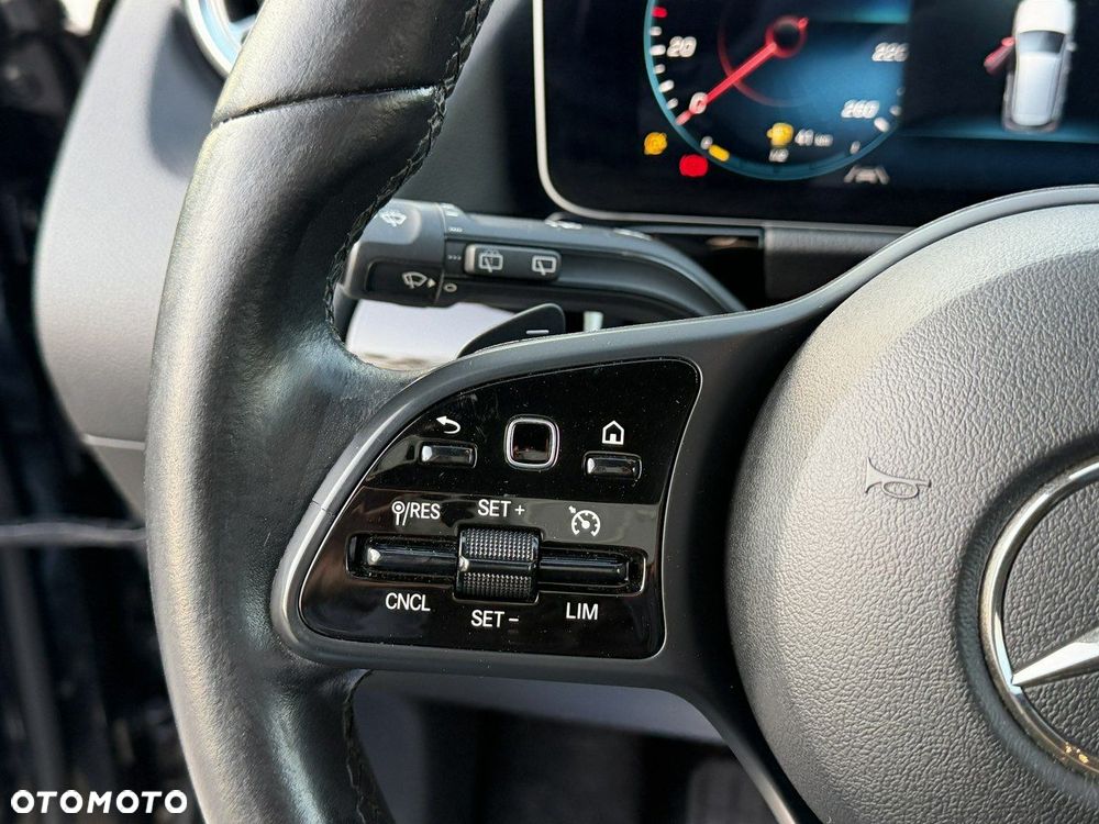 Mercedes-Benz Klasa B 200 d Progressive 8G-DCT - 24