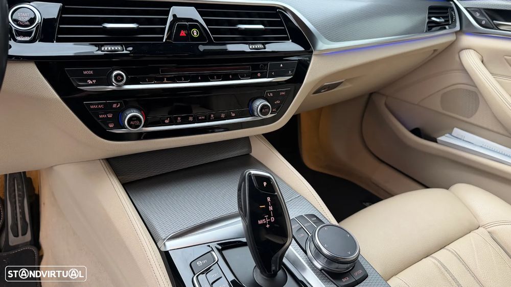 BMW 540 d xDrive Pack M Auto - 18