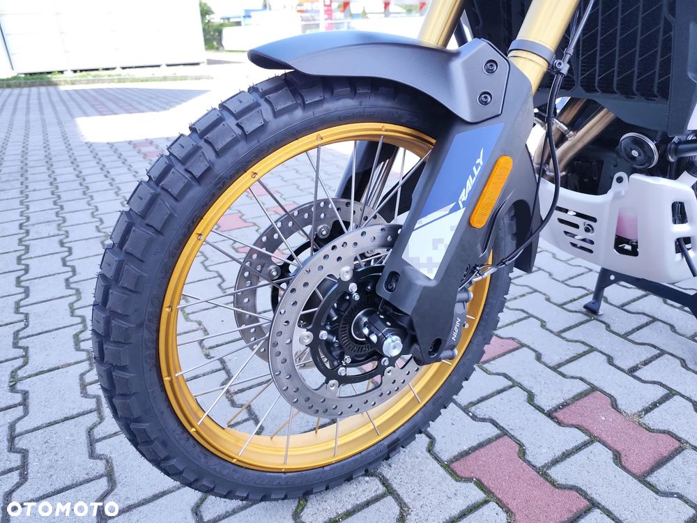 VOGE 800 Rally - 12