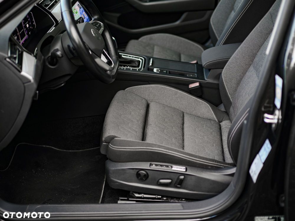 Volkswagen Passat 2.0 TDI SCR Style DSG - 22