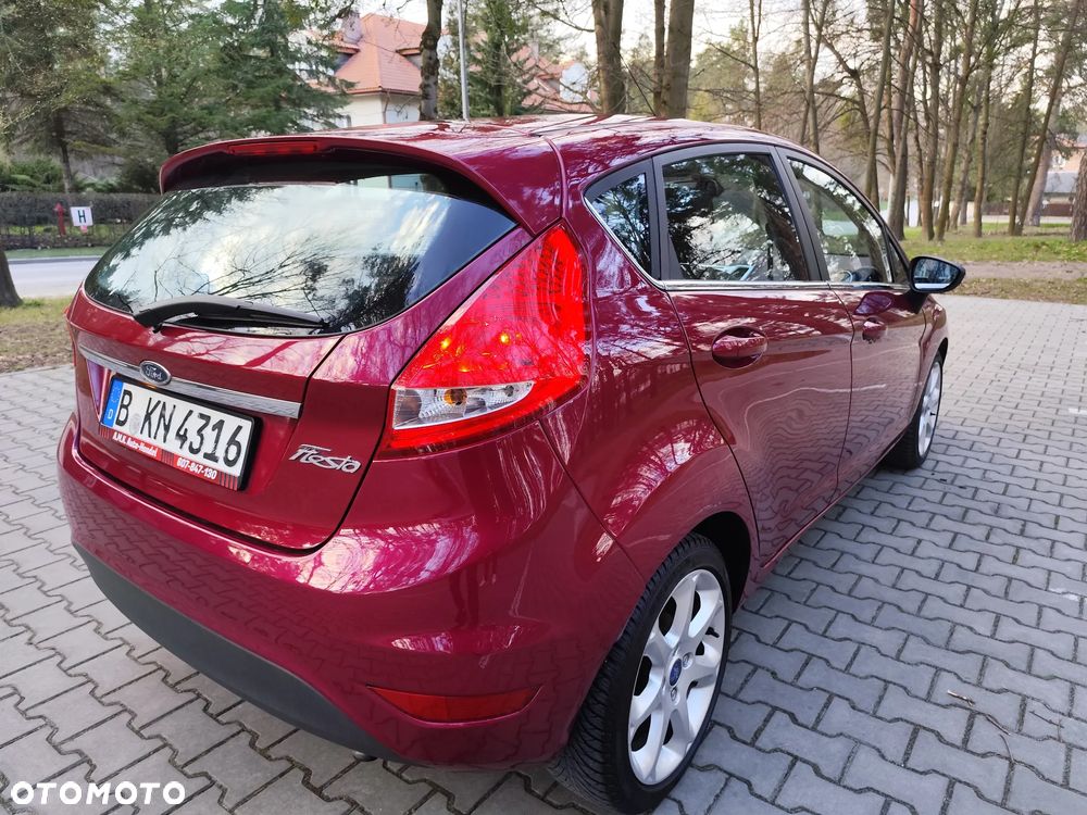 Ford Fiesta - 30