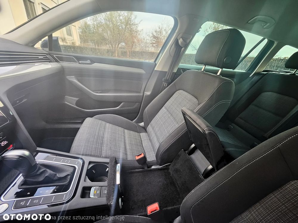 Volkswagen Passat Variant - 15
