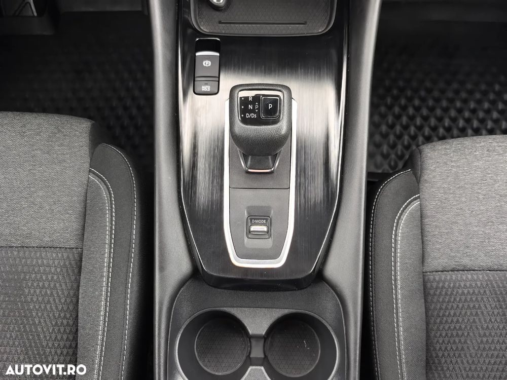 Nissan Qashqai 1.3 l MHEV X-Tronic N-Connecta - 14