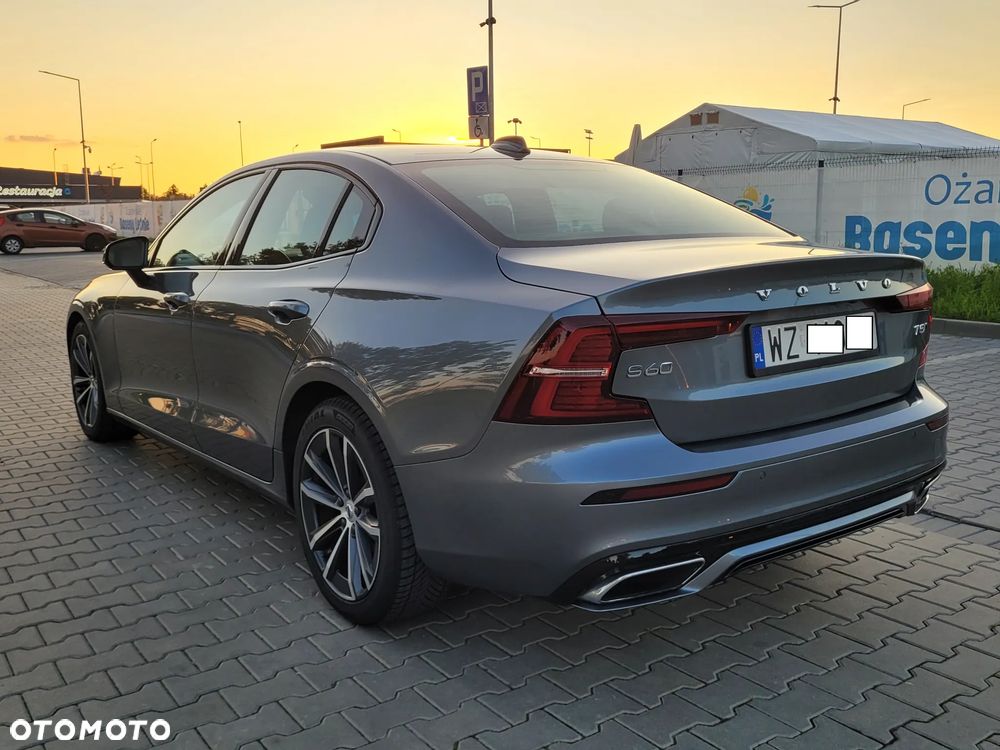 Volvo S60 T5 AWD Momentum Pro - 6