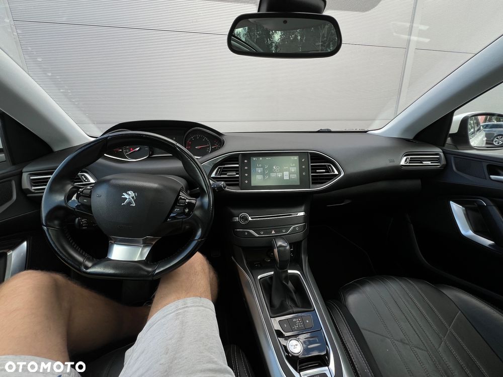 Peugeot 308 - 21