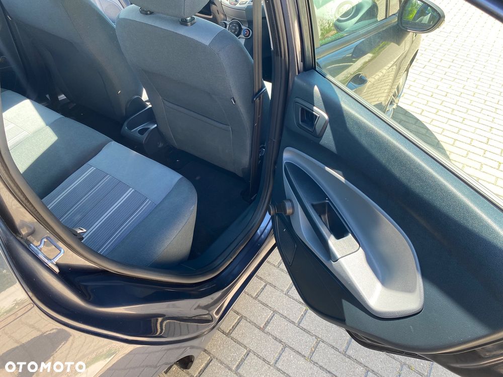 Ford Fiesta 1.25 Trend - 12