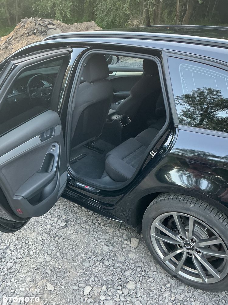 Audi A4 Avant 2.0 TDI Multitronic - 9