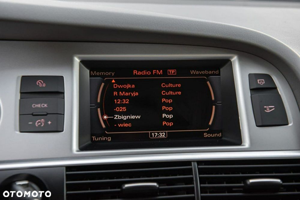 Audi A6 Avant - 21