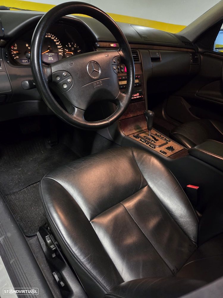 Mercedes-Benz E 320 CDi Avantgarde - 13