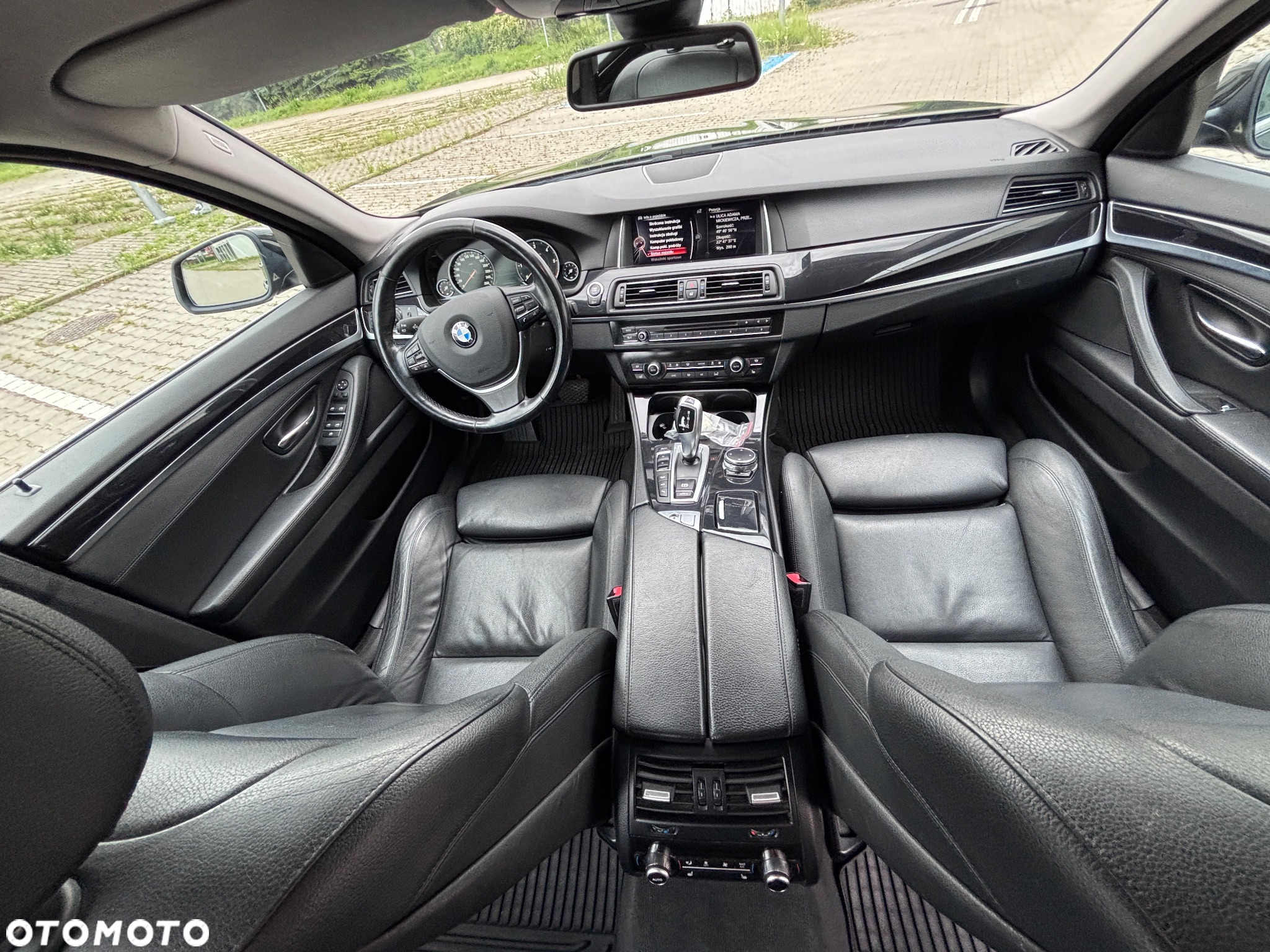 BMW Seria 5 520d xDrive - 37