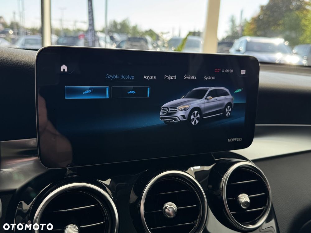 Mercedes-Benz GLC 200 d 4-Matic - 32